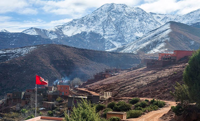 Montagnes du Moyen-Atlas au Maroc d'où sont extrait le Rhassoul