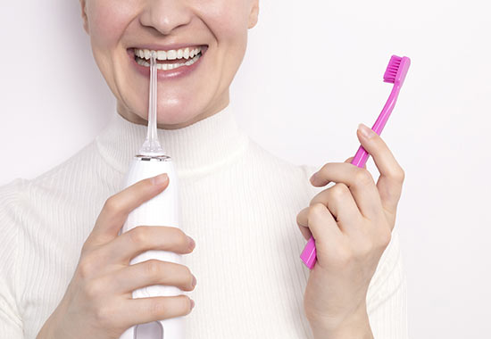 Brosse manuelle ou électrique ?