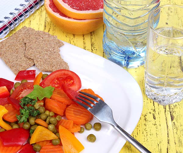 Alimentation : quels repères simples pour se sentir mieux au quotidien ?